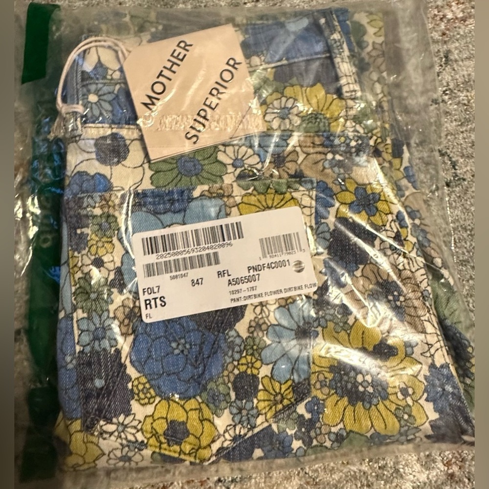 RARE MOTHER NWT The Rambler High Rise Ankle Straight Jeans in Dirtbike— 26 - Picture 6 of 9